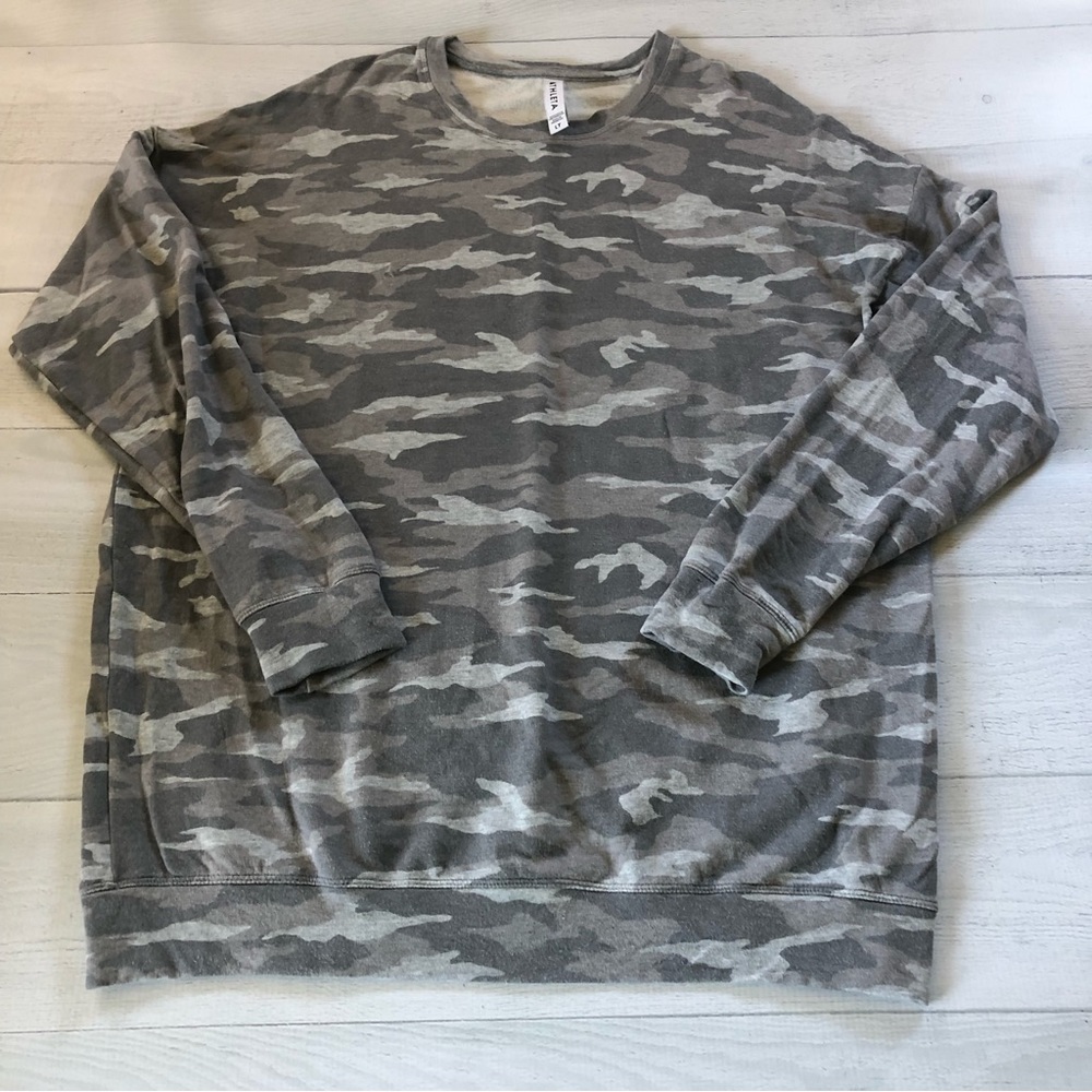 Athleta Studio to Street Pullover Large Tall Camo Gray Grey Lounge Sweatshirt
